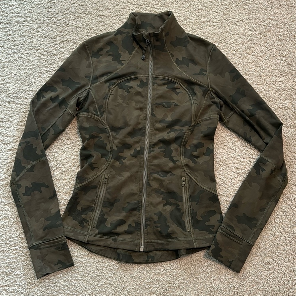 Lululemon Forme Jacket Savasana Camo